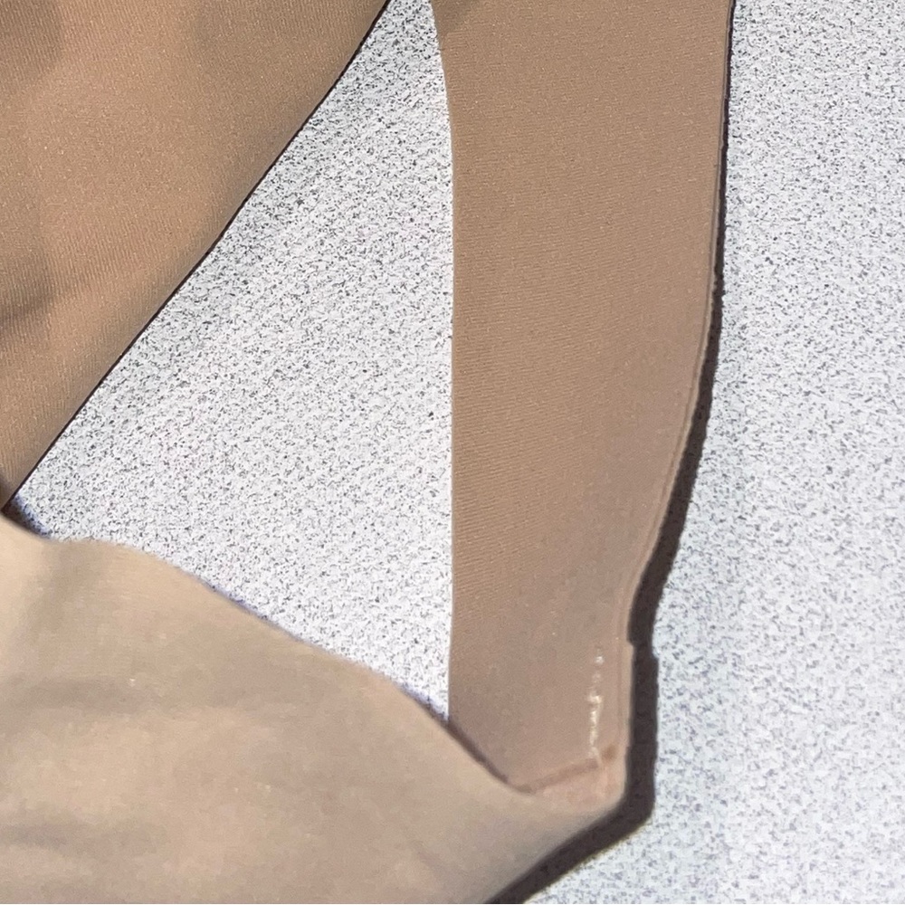 NEW Aerie Smoothiez Tan One-Piece Bodysuit (Multiple Sizes, $49.95) - Picture 6 of 12